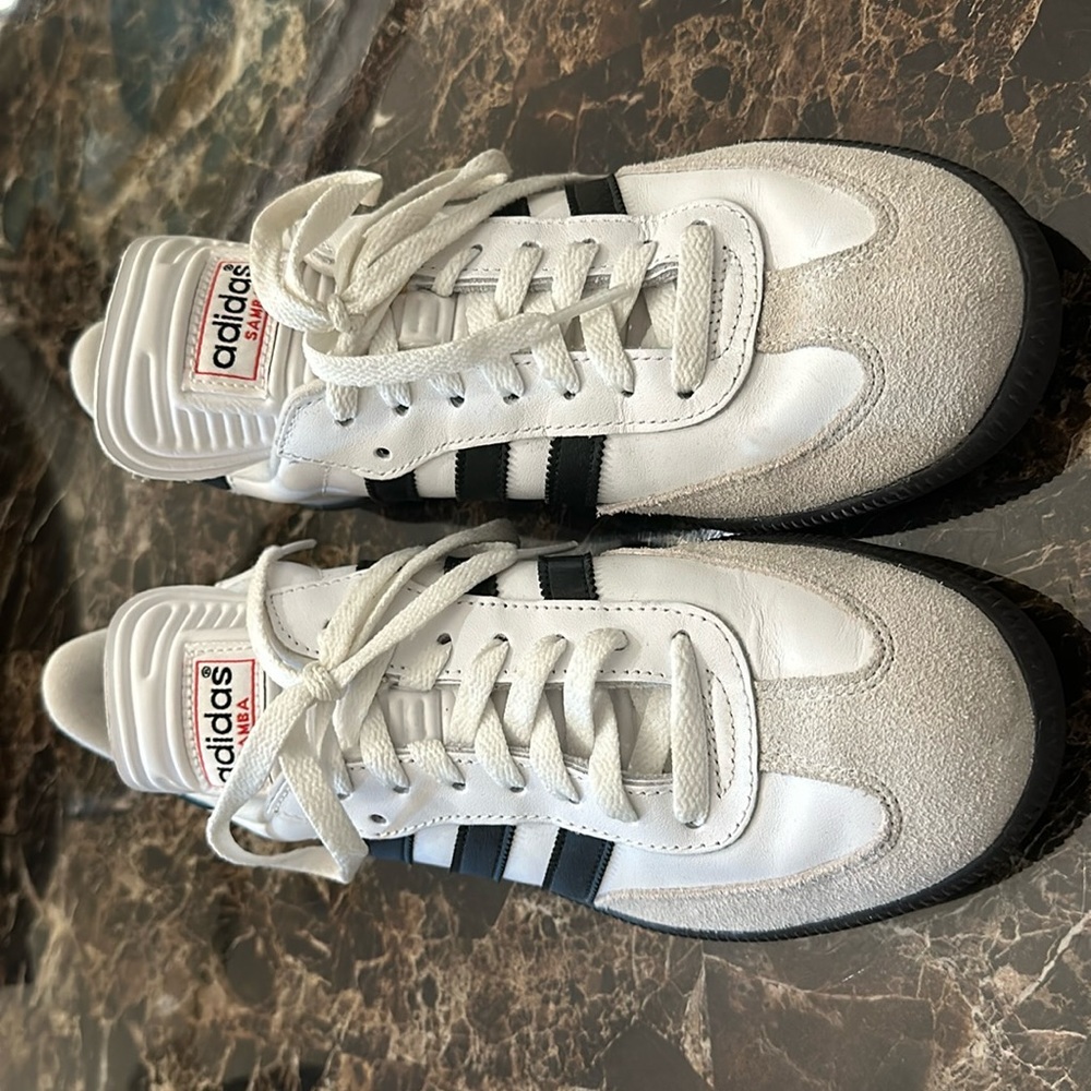 Adidas Samba